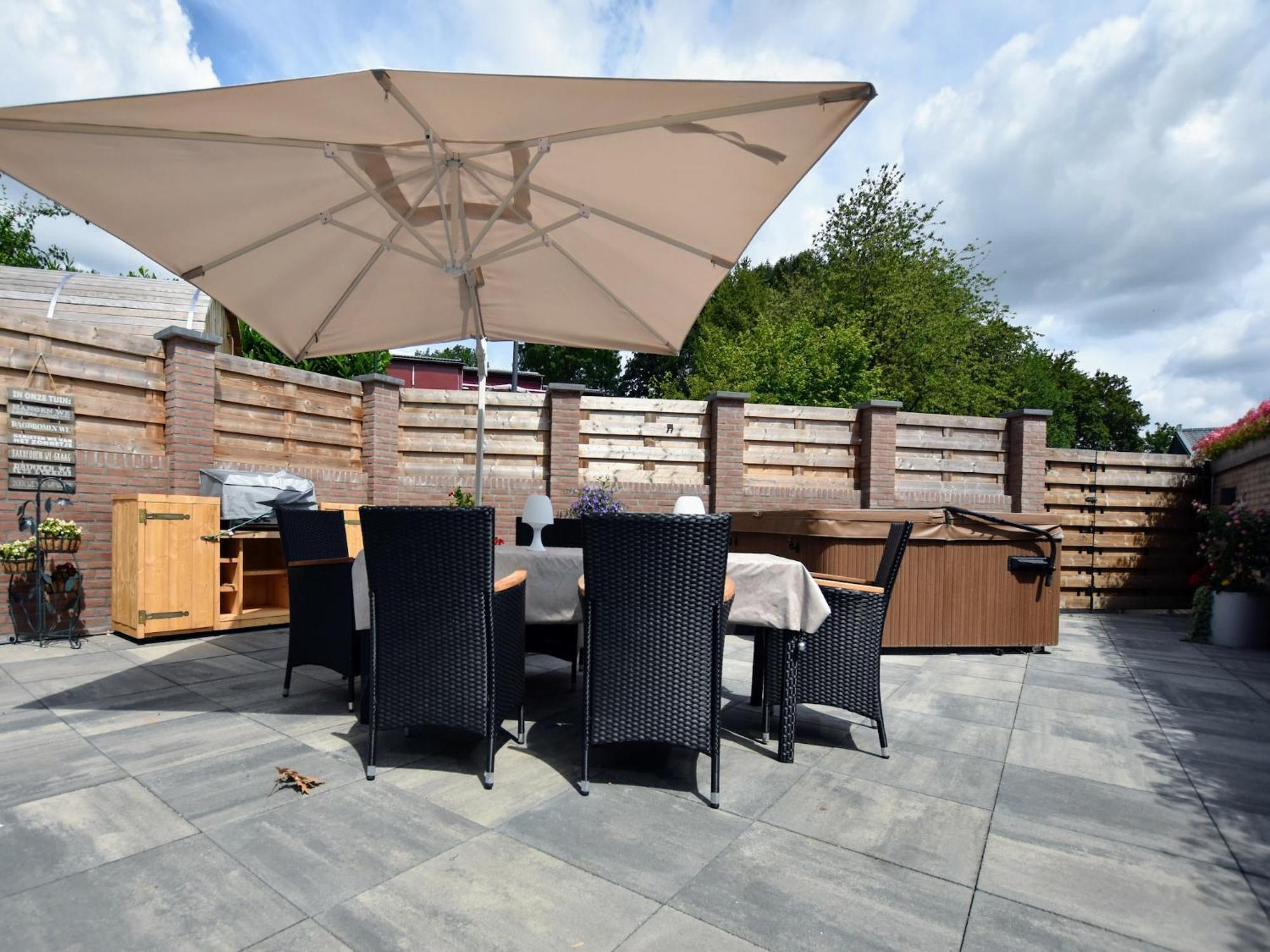 Vakantiehuis Luxury House In South Limburg Near Forest Walem